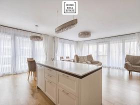 Prodej bytu 4+kk, Praha - Karlín, Za Karlínským přístavem, 137 m2