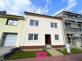 Prodej rodinného domu, Újezd u Brna, Komenského, 165 m2