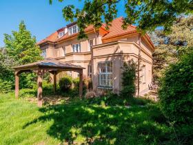 Pronájem vily, Praha - Střešovice, Cukrovarnická, 227 m2