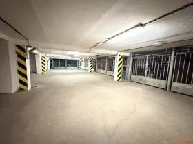 Pronájem garáže, Praha - Vokovice, Tobrucká, 17 m2