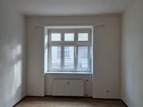 Pronájem bytu 1+1, Děčín, Podmokelská, 39 m2