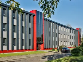 Prodej kanceláře, Praha - Vysočany, 3870 m2