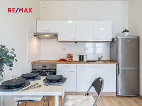 Pronájem bytu 2+kk, Brno, Listnatá, 45 m2
