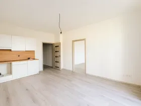Pronájem bytu 2+kk, Milovice, Slepá, 39 m2