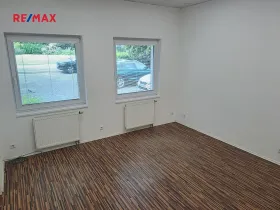 Pronájem kanceláře, Praha - Řepy, Třanovského, 143 m2