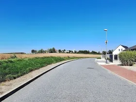 Prodej pozemku pro bydlení, Hrušovany u Brna, Pod Střediskem, 820 m2