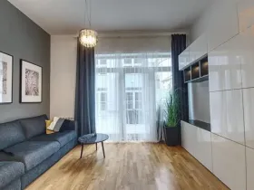Pronájem bytu 1+kk, Praha - Vinohrady, Záhřebská, 50 m2