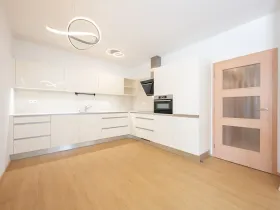 Prodej bytu 3+kk, Brno, Lišejníková, 61 m2