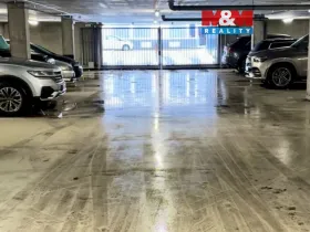 Pronájem garážového stání, Plzeň, Kollárova, 20 m2