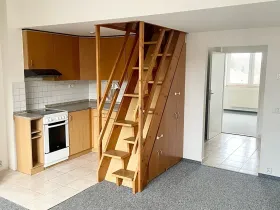 Pronájem bytu 3+kk, Praha - Kobylisy, Pod statky, 55 m2