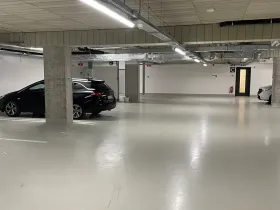 Pronájem garážového stání, Brno, Ghegova, 13 m2