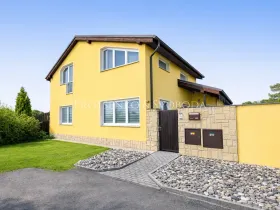 Prodej rodinného domu, Přerov nad Labem, 283 m2
