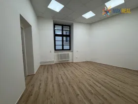 Pronájem kanceláře, Brno, Starobrněnská, 37 m2