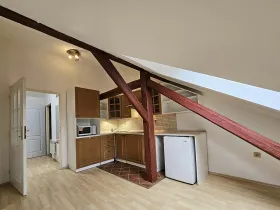 Pronájem bytu 2+1, Brno, Štolcova, 60 m2