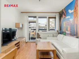 Pronájem bytu 2+kk, Praha - Vysočany, Podkovářská, 54 m2