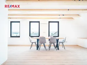 Prodej bytu 4+1, Černilov, 130 m2