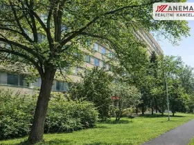 Prodej bytu 3+1, Praha - Prosek, Prosecká, 70 m2