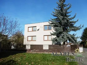 Prodej rodinného domu, Praha - Hostavice, 330 m2