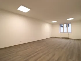 Pronájem kanceláře, Modřice, Brněnská, 34 m2