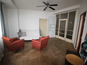 Prodej bytu 2+1, Praha - Dejvice, Kafkova, 59 m2