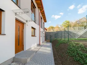 Prodej rodinného domu, Mořina, 106 m2