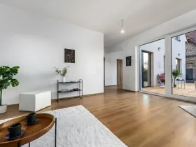 Prodej bytu 4+kk, Praha - Běchovice, Pplk. Nováčka, 138 m2