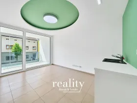 Pronájem kanceláře, Znojmo, Jarošova, 13 m2