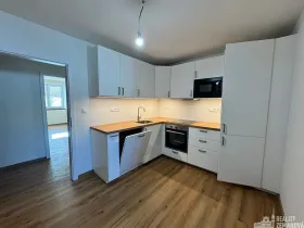 Pronájem bytu 2+kk, Praha - Vysočany, Kolbenova, 60 m2