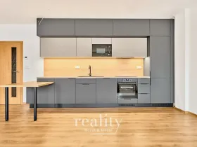 Pronájem bytu 1+kk, Znojmo, Kosmákova, 58 m2