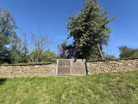 Pronájem zahrady, Olomouc - Droždín, Akátová, 1528 m2