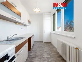 Prodej bytu 3+1, Opava - Předměstí, Skřivánčí, 67 m2