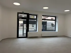 Pronájem obchodního prostoru, Praha, U plynárny, 48 m2