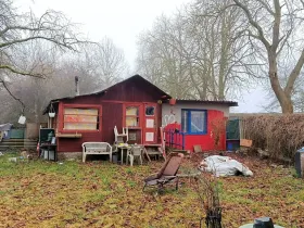 Prodej chaty, Kostelec nad Labem, Na Pískách, 24 m2