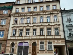 Pronájem bytu 2+kk, České Budějovice, Rudolfovská tř., 34 m2