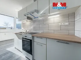 Prodej bytu 4+1, Volary, Sídl. Míru, 80 m2