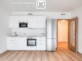 Pronájem bytu 2+kk, Praha - Vysočany, Kolbenova, 55 m2