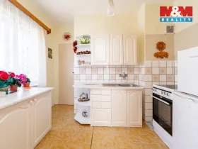 Prodej chalupy, Svratka, Partyzánská, 150 m2