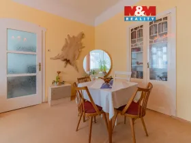 Prodej bytu 4+1, Karlovy Vary - Bohatice, Jáchymovská, 102 m2