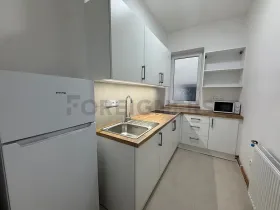 Pronájem bytu 1+kk, Hradec Králové, Velké náměstí, 40 m2