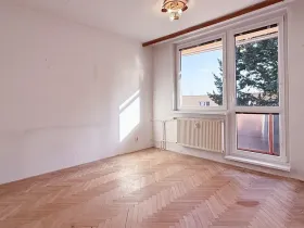 Prodej bytu 3+1, Brno, Řezáčova, 75 m2