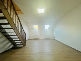 Pronájem bytu 3+kk, Praha, 85 m2