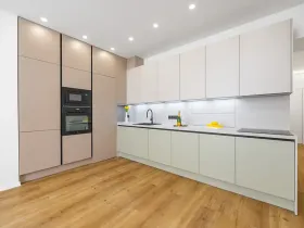 Prodej bytu 3+kk, Praha - Holešovice, Řezáčovo náměstí, 95 m2