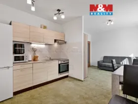 Prodej bytu 2+kk, Liberec - Liberec VI-Rochlice, Nádvorní, 48 m2