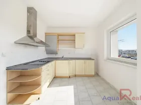 Prodej bytu 4+kk, Karlovy Vary, Okružní, 99 m2