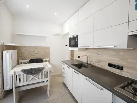 Pronájem bytu 3+1, Praha - Braník, Žalmanova, 67 m2