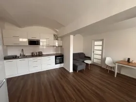 Pronájem bytu 2+kk, Jablonec nad Nisou, V Luzích, 45 m2