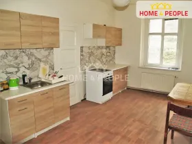 Pronájem bytu 2+1, Karlovy Vary, Mattoniho nábřeží, 62 m2