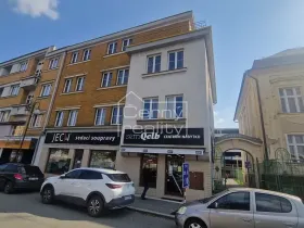 Pronájem obchodního prostoru, Pardubice, Smetanovo náměstí, 398 m2