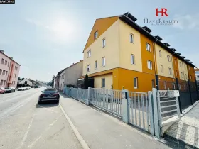 Pronájem bytu 1+kk, Benešov, Na Chmelnici, 26 m2