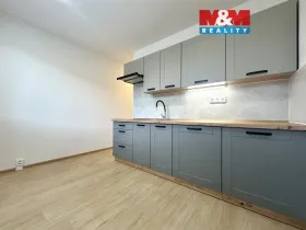 Pronájem bytu 3+1, Klášterec nad Ohří, Dlouhá, 80 m2